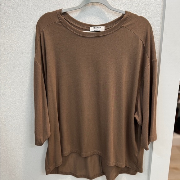 Zenana Outfitters Tops - Zenana Outfitters Brown Tunic with Rounded Neckline Long Sleeves and Relaxed Fit